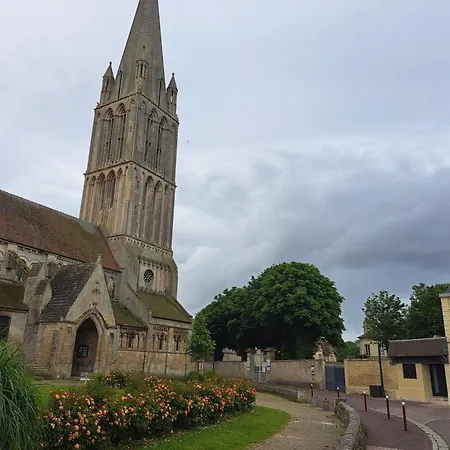 Sur A 150 M De La Bernières-sur-Mer