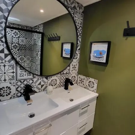 Sur A 150 M De La * Bernières-sur-Mer