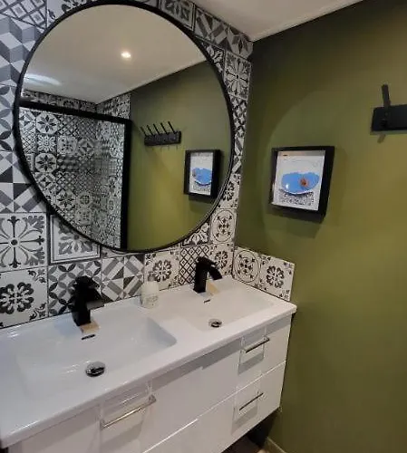 Sur A 150 M De La * Bernieres-sur-Mer